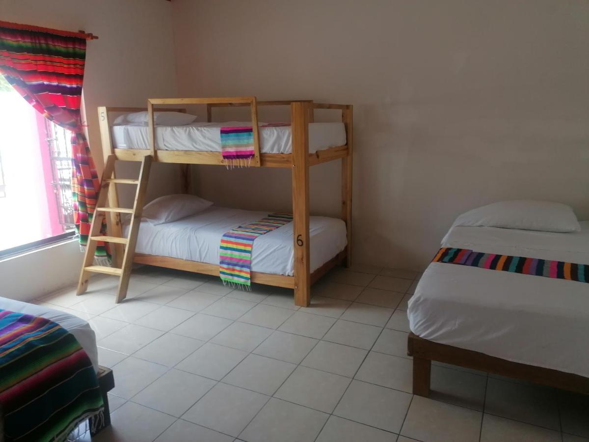 מרידה Hostal Casa Bohemia מראה חיצוני תמונה