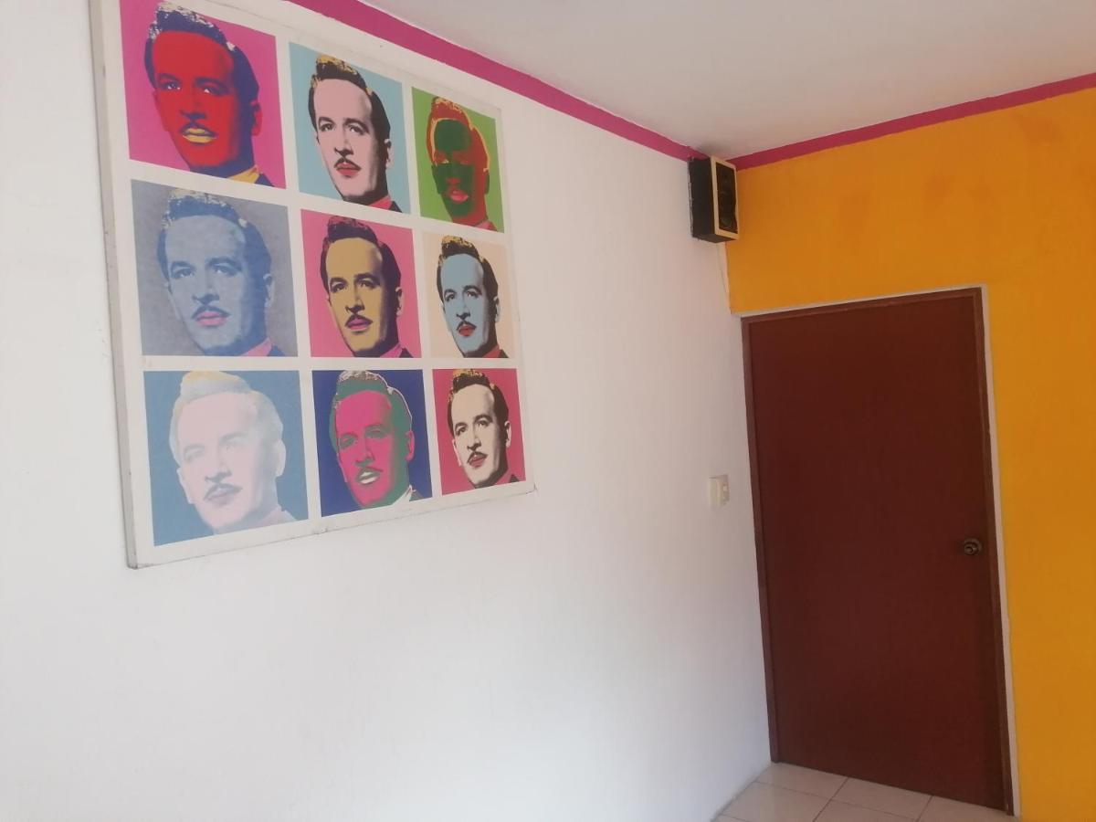 מרידה Hostal Casa Bohemia מראה חיצוני תמונה